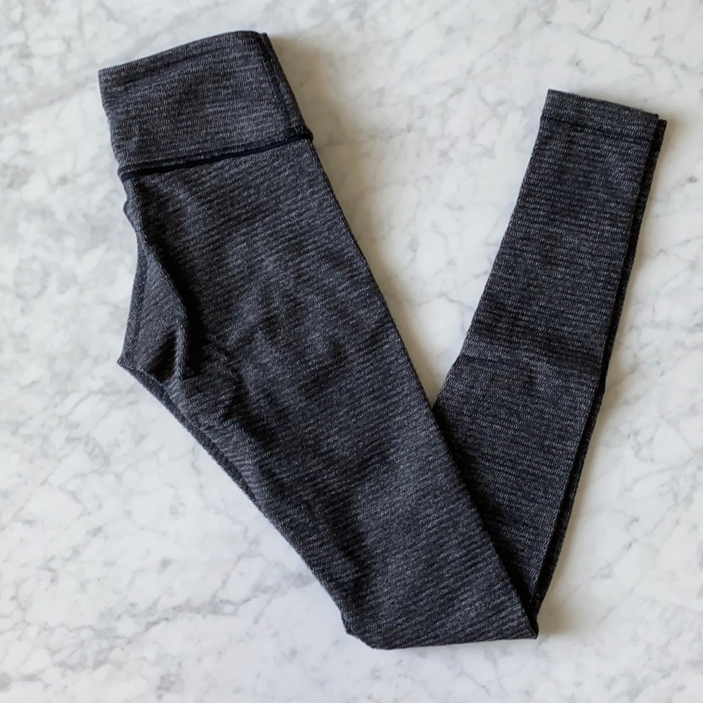 Lululemon Wunder unders rare!!